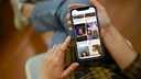 Social Media Feed zeigt Videos von "Medfluencern"